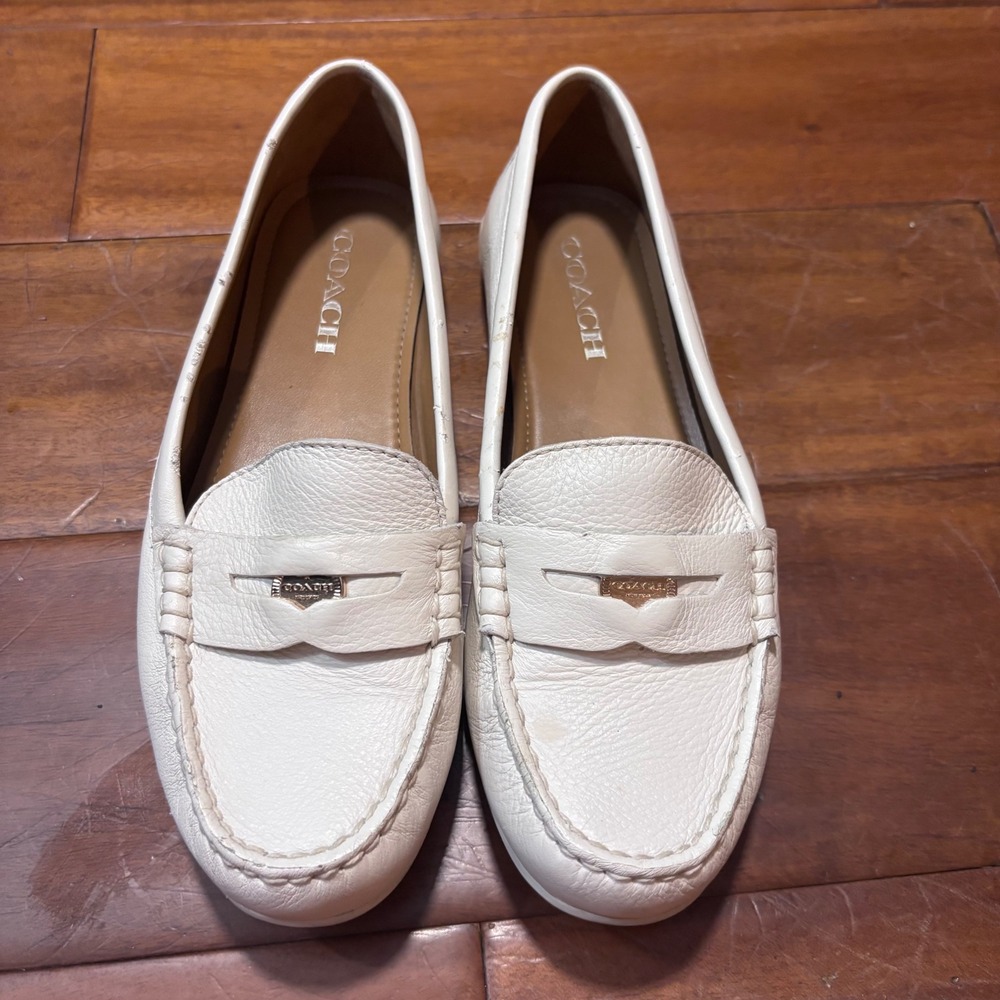 COACH Chalk White Leather Penny‎ Loafers|Minimalist Chic|Preppy Coastal| Sz 8